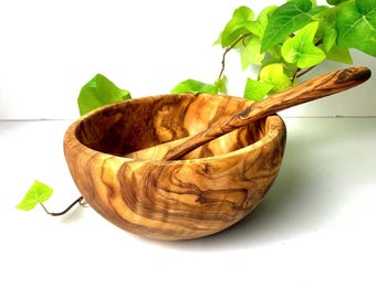 Handcrafted Olive Wood Bowl with Spoon: Rustic Cereal Bowl (16cm)