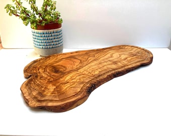 Large Grooved Olive Wood Charcuterie Board, Handmade Cheese Board, Rustic Serving Tray (55cm)