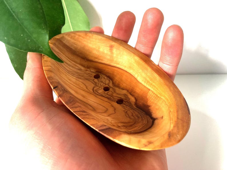 Tvålkopp i olivträ: Självdränerande oval tvålhållare, Naturfärgad badbricka (13 cm) bild 11