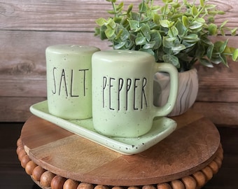 Rae Dunn Salt and Pepper Grinder Set of 2 - Bamboo Sea Salt Pepper Grinder  - Cla