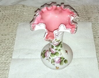 Fenton Charleston Glass Roses with Bow with Ruffled Top Edge