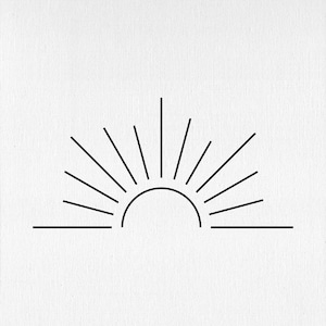 Op de afbeelding: Een eenvoudige lijntekening van een zon met stralen die er vanaf komen. De zon is halfrond en bevindt zich boven een horizontale lijn.