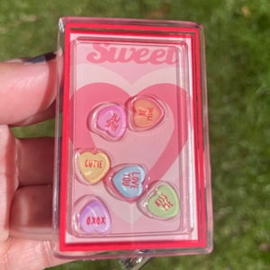 Valentine&#39;s Day Cute Shaker Badge Reel!