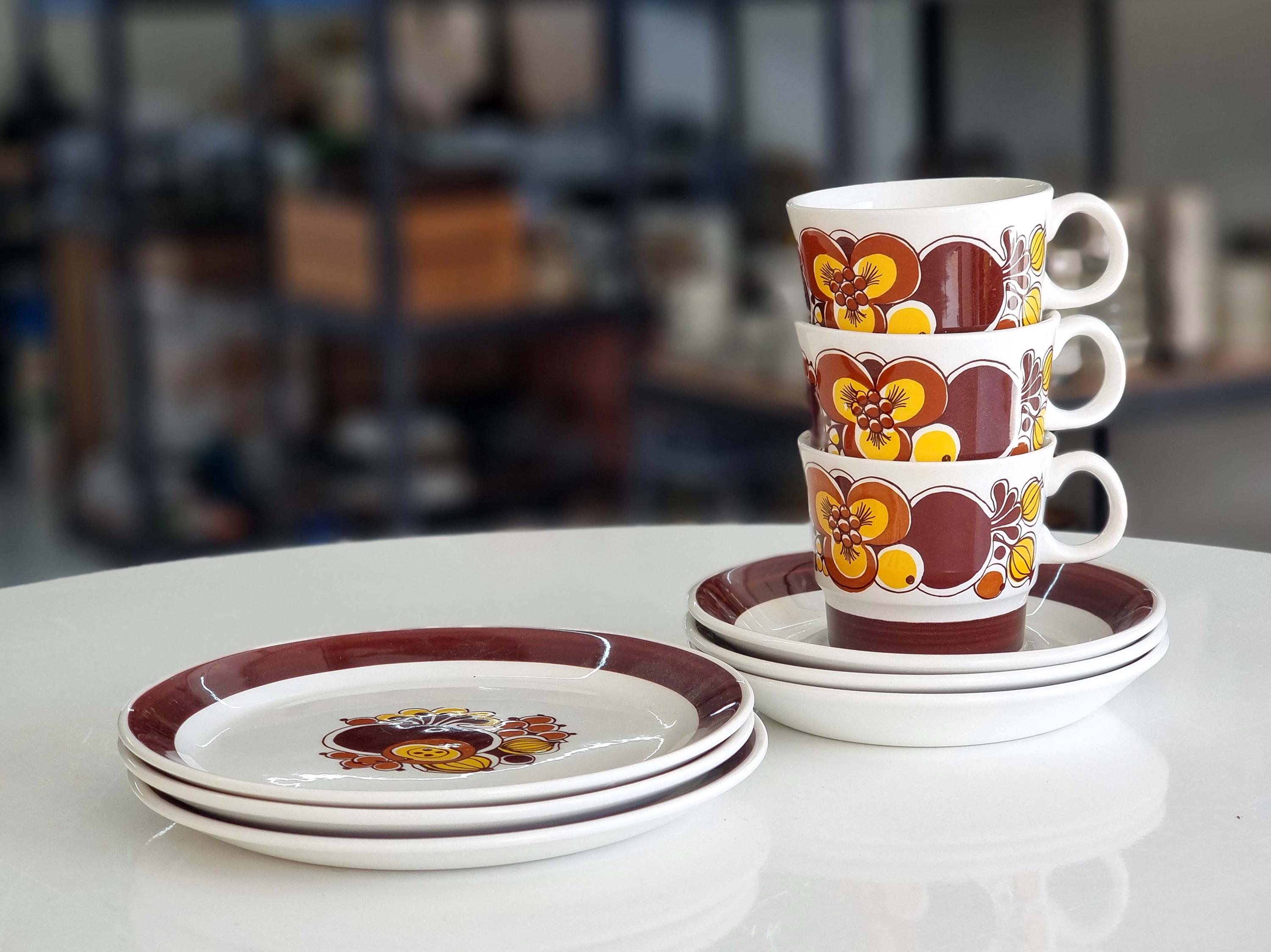 Vintage Turi Gramstad Oliver 'august' Coffee Sets + Sugar Vintage Turi Gramstad Oliver 'august' Coffee Sets + Sugar