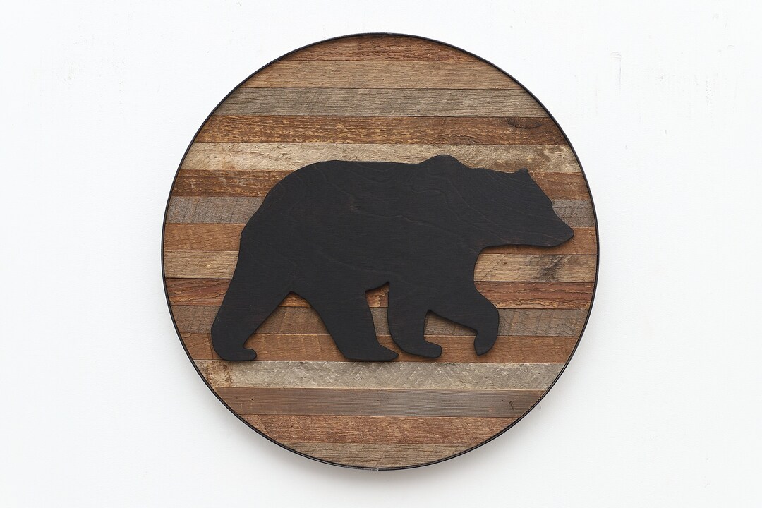 Bear Reclaimed Wood Wall Art, Mountain Lodge Wall Decor, Cabin Wall
