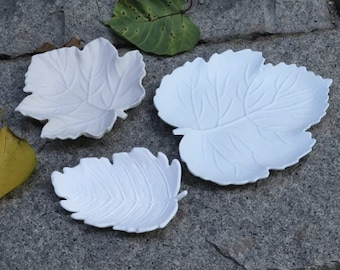 Maple Leaf Silicone Tray Mold DIY Concrete Jewelry Storage Dish Plate Resin Mould Ashtray Cement Clay Mold Home Table Decoration