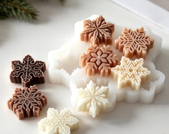 Snowflake Candle Silicone Mold-Christmas Holly Leaf Resin Mold-Small Snowflake/Berry Holly Leaf Soap Mold-DIY Aromatherapy Plaster Mold