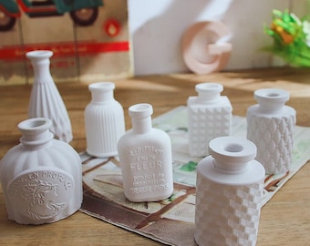 NEW 3D Cement Concrete Resin Perfume Bottle Flower Vase Silicone Mold, Dried Flower Vase Plaster Mold, Table Decor Flower Arrangement Mould