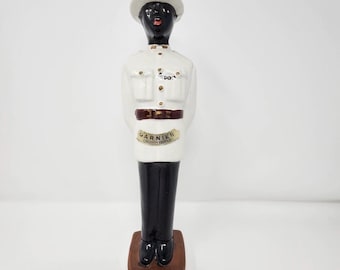 Carafe à liqueur Garnier Policeman Of The World Bahamas Edition vintage Rare 1970 bouteille vide de collection