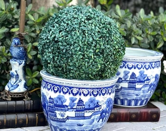 blue white pagoda planters Blue white fish bowl pot’s chinoiserie cache pot