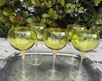 wine glasses hand blown green signed by artist with gold murano  style set of 5 artist glasss vintage