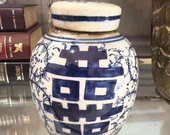 Pot double bonheur fabriqué en Chine Pot à gingembre de collection bleu blanc