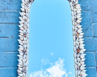 Shell Mirror Vintage Shell wood mirror Beautiful palm beach decor Perfect Coastal decor