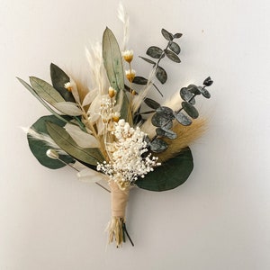 Olive + Eucalyptus Dried Flower Boutonniere/ Wedding Flowers/ Groom and Groomsmen/ Dried Flowers