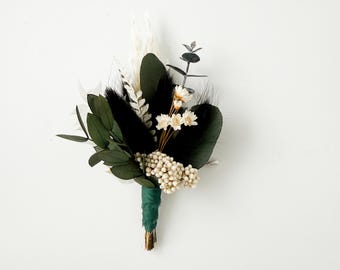 Black + Greenery Dried Flower Boutonniere/ Wedding Flowers/ Groom and Groomsmen/ Dried Flowers