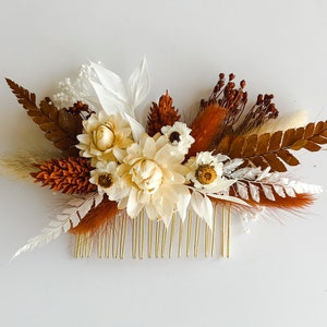 Rust + Terracotta Dried Flower Hair Comb/ Wedding Hair/ Bride and Bridesmaids/ Flower Girl/ Photoshoot