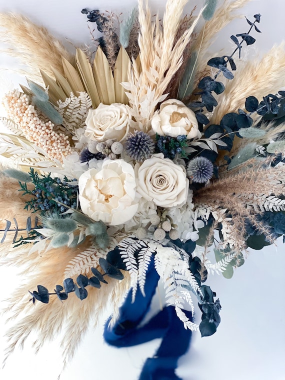 Pellicano Design,White band,Teak Wood, Blue Flower $_57.JPG?set_id=880000500F main image 4