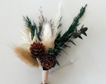 Juniper + Pine Cone Boutonniere/ Wedding Flowers/ Groom and Groomsmen/ Dried Flowers