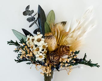 Wildflower Pine Cone Boutonniere/ Wedding Flowers/ Groom and Groomsmen/ Dried Flowers