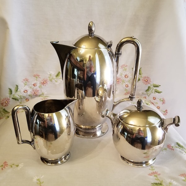 ARCADIA 1847 Rogers Bros. EPNS Tea/Coffee Pot Creamer and Sugar Bowl
