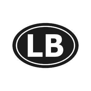 Può includere: Adesivo ovale bianco e nero con le lettere bianche "LB" in grassetto. Le lettere sono centrate all'interno di un ovale nero, bordato da un sottile bordo bianco. Il design è semplice e grafico, adatto all'identificazione.