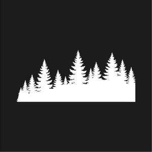 Pode incluir: Silhueta branca de uma floresta de pinheiros contra um fundo preto. As árvores variam em tamanho, criando um efeito em camadas. A imagem é uma representação gráfica simples de uma paisagem natural.