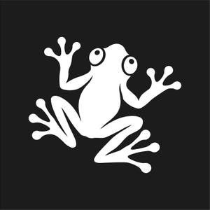 Könnte beinhalten: Eine weiße Froschsilhouette auf schwarzem Hintergrund. Der Frosch ist mit großen Augen und ausgestreckten Gliedmaßen dargestellt, was ihm ein verspieltes Aussehen verleiht. Das Design ist einfach und grafisch, geeignet für verschiedene Anwendungen.