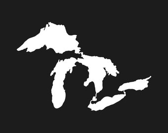 Op de afbeelding: Witte silhouet van de Grote Meren op een zwarte achtergrond. De afbeelding toont de contouren van Lake Superior, Michigan, Huron, Erie en Ontario. De afbeelding heeft een eenvoudig, minimalistisch ontwerp.