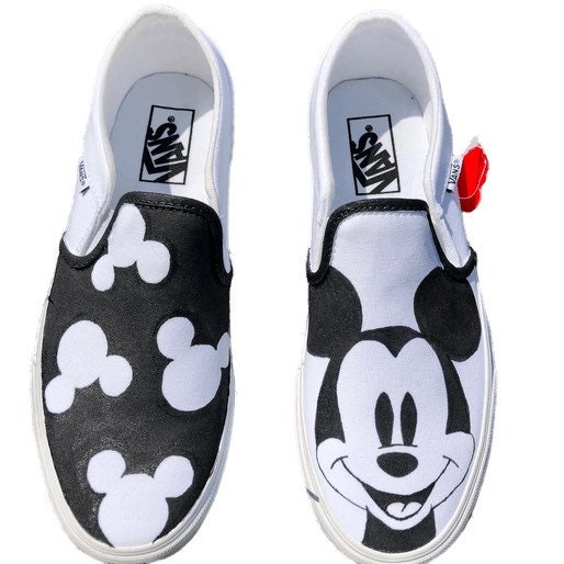 Mickey Mouse Vans -