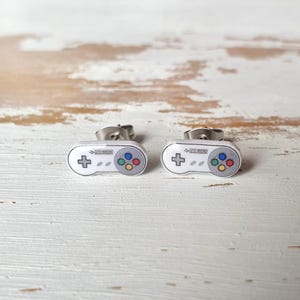 Kolczyki kontroler SNES, kolczyki dla graczy, kolczyki dla kujonów, prezenty dla kujonów, kolczyki z grami wideo