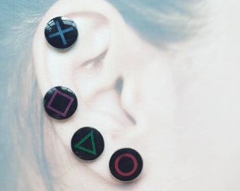 Aretes con botones de Playstation