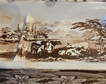 Antique Chunky Brown Transferware Razor or Toothbrush Dish