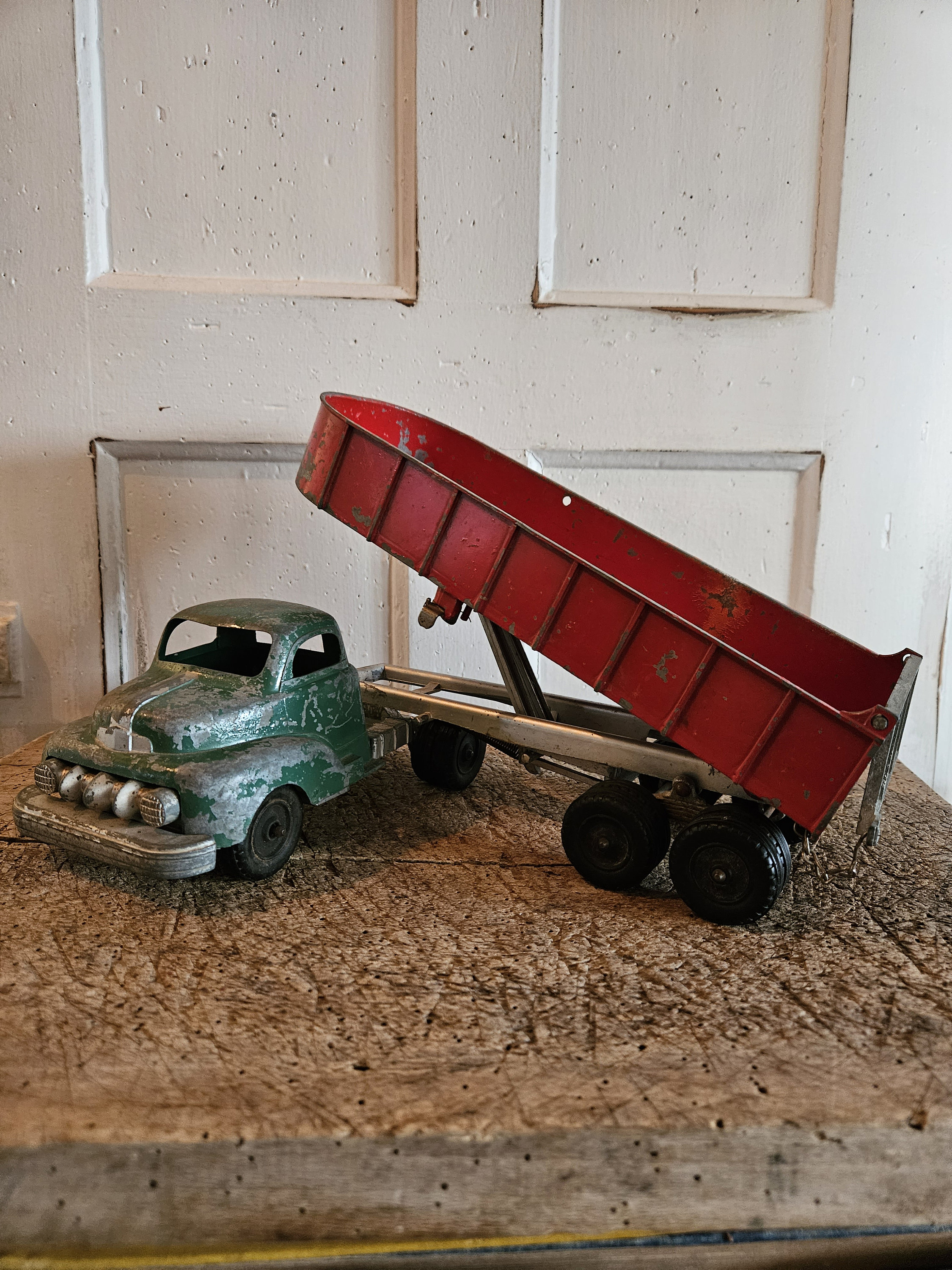 Vintage Hubley Toy Truck With Spring Loaded Dump Trailer - Etsy