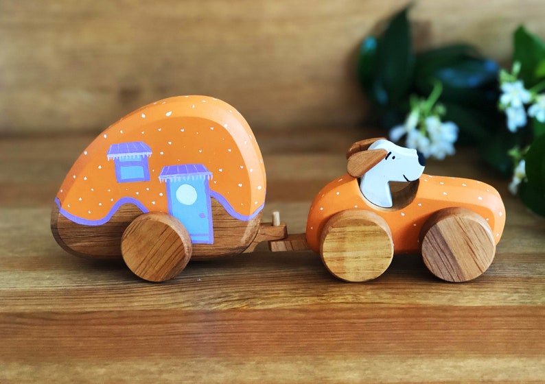 Jouet de caravane en bois, cadeau de caravane en bois pour les garçons, jouet naturel, jouet Waldorf, jouet écologique, jouets pour tout-petits image 1
