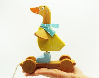 Personalized Wooden Pull Toy Duck - Gender-Neutral Kids Toy, Ideal Nephew Gift, Toddler 1st Birthday Present