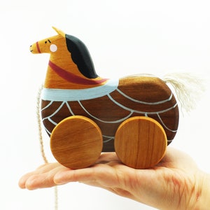 Personalized Wooden Horse Pull Toy - Ideal for 1-3 Year Olds - Classic Horse Figurine, Wood Toy on Wheels for Boys and Girls