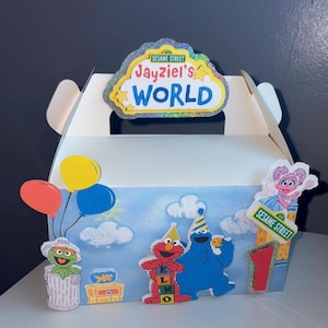 Sesame 3D Gable Box Personalized Birthday Favor, Custom Elmo & Cookie Monster treat box. First Birthday party box