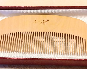 Peine pequeño de madera japonés hecho a mano y firmado