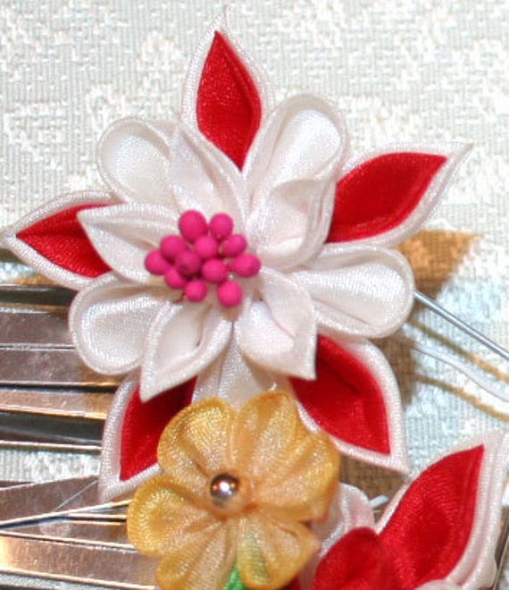 Paire De Piques à Cheveux Anciennes Bira Bira Kanzashi – Japon, Alliage Argent & Corail