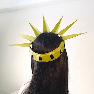 Liberty Crown Papierkrone zum Selbermachen für Kinder und Erwachsene. Freiheitsstatue Krone Cosplay Bild 1