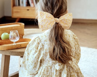 Flower Garden Hair Clip | Big Bow kids hair bow | Cotton Floral Hair Pin for Kids