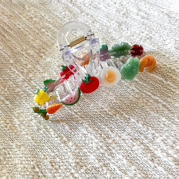 Farmer’s market claw clip