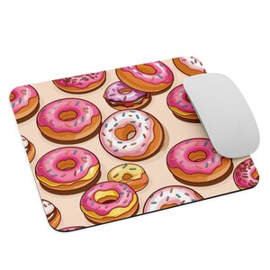 Kawaii Donut Mouse Pad: Pink Sprinkles, Fun Desk Decor
