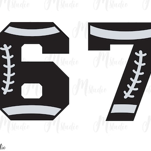 Puede incluir: N&uacute;meros de camiseta de f&uacute;tbol 6 y 7 negros y blancos con un dise&ntilde;o de costura blanca. Los n&uacute;meros est&aacute;n en negrita, en tipo de letra de bloque.