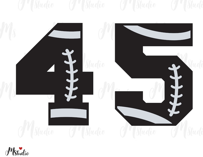 Puede incluir: N&uacute;mero 45 negro y blanco con un dise&ntilde;o de puntada de f&uacute;tbol. Los n&uacute;meros est&aacute;n delineados en blanco.