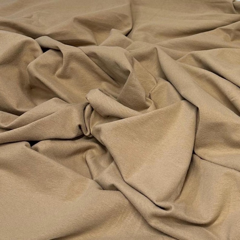 Tecido de malha jersey de algodão e elastano ultra macio com elasticidade em 4 direções, vendido por metro, 200 g/m², para body modelador. Cor natural. Khaki
