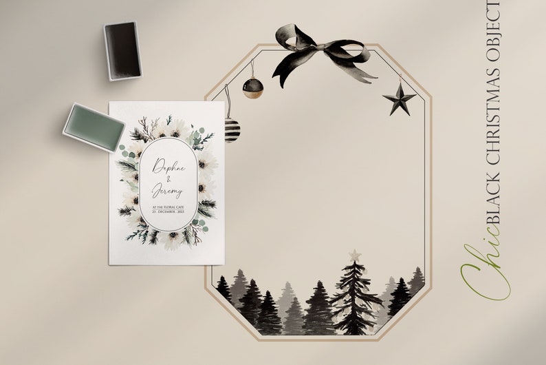 Puede incluir: Una ilustraci&oacute;n de acuarela en blanco y negro de un &aacute;rbol de Navidad con una estrella en la cima, rodeado de un bosque de &aacute;rboles. La ilustraci&oacute;n est&aacute; dentro de un marco octogonal negro con un lazo negro y adornos dorados y negros colgando de la parte superior. El texto "Chic Black Christmas Object" est&aacute; escrito en cursiva verde en el lado derecho de la imagen.