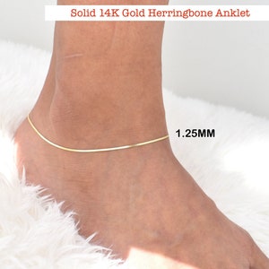 Solid 14K Gold Herringbone Anklet, Ladies Gold Anklet, 14kt Gold ITALIAN HERRINGBONE Anklet, 14K Ladies Gold Ankle Band, Trending Anklet