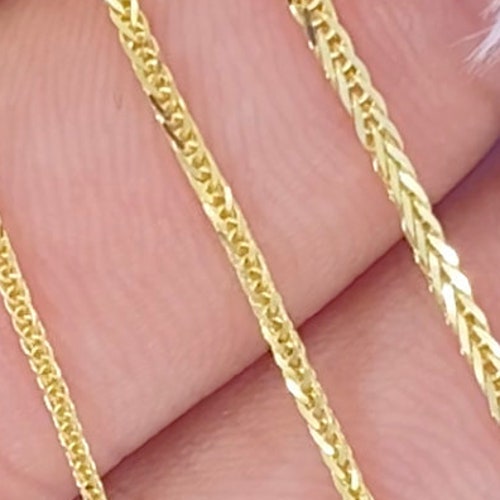 Solid 10K Gold Diamond Cut Wheat Palm 