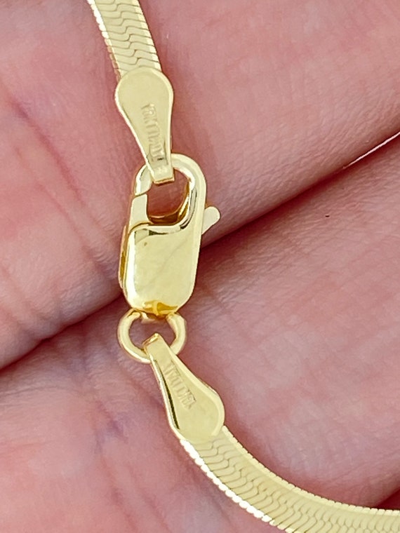 Herringbone Chain Bracelet - 18K Solid Gold | Nominal